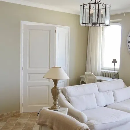 Bord De - Ac, Wifi, Chic, Sea View, 2 Minutes Walk *