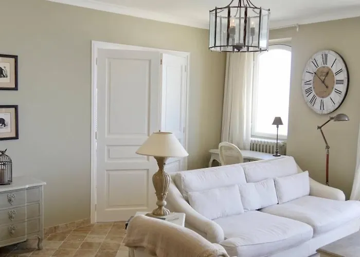 Bord De - Ac, Wifi, Chic, Sea View, 2 Minutes Walk *